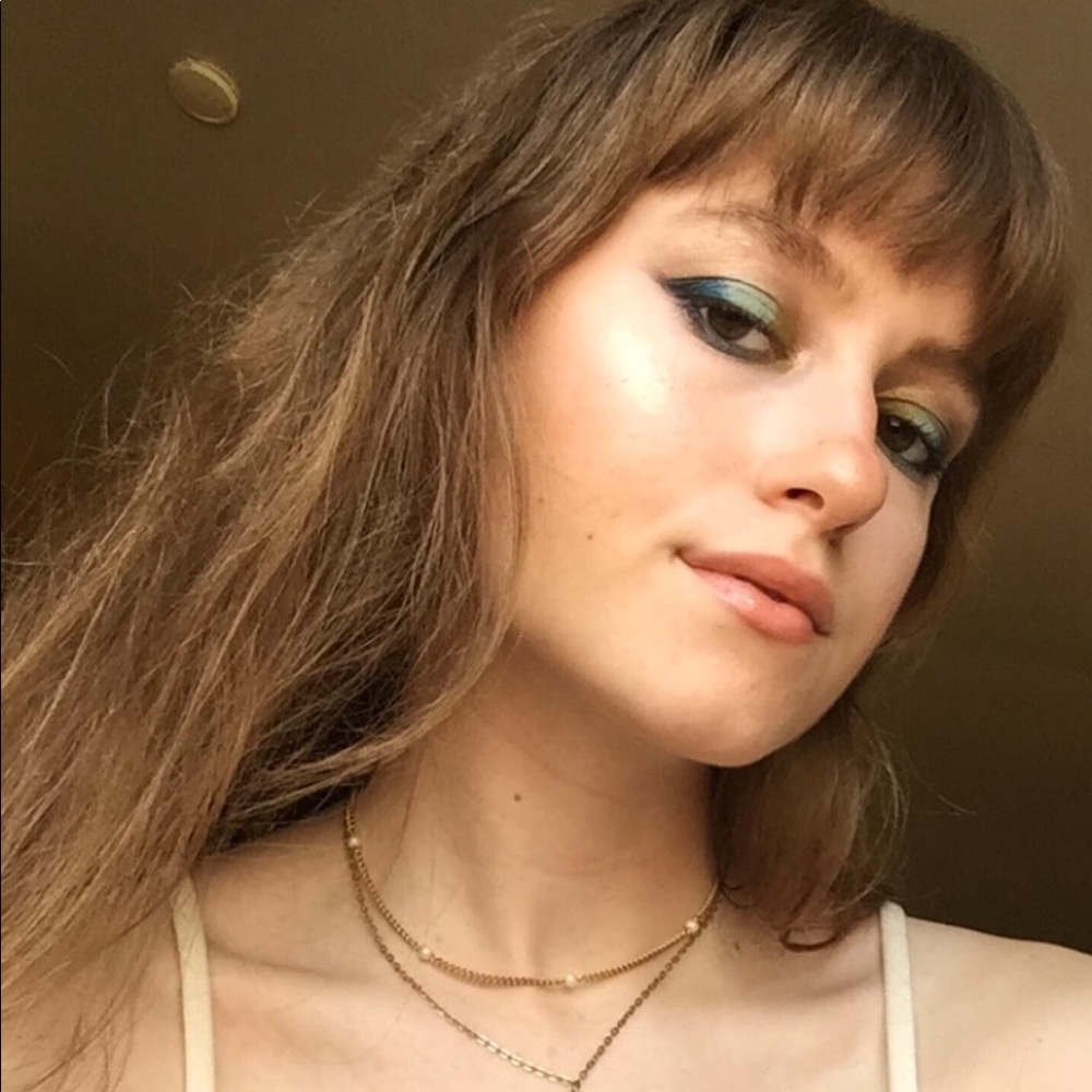 Meet your Posher, Rachel